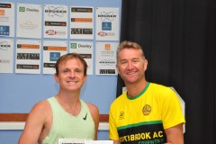 Ian Mansell collects his 4th male finisher's prize